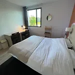 Studio Appart\'Hotel Gare Tgv Avec Place Privee